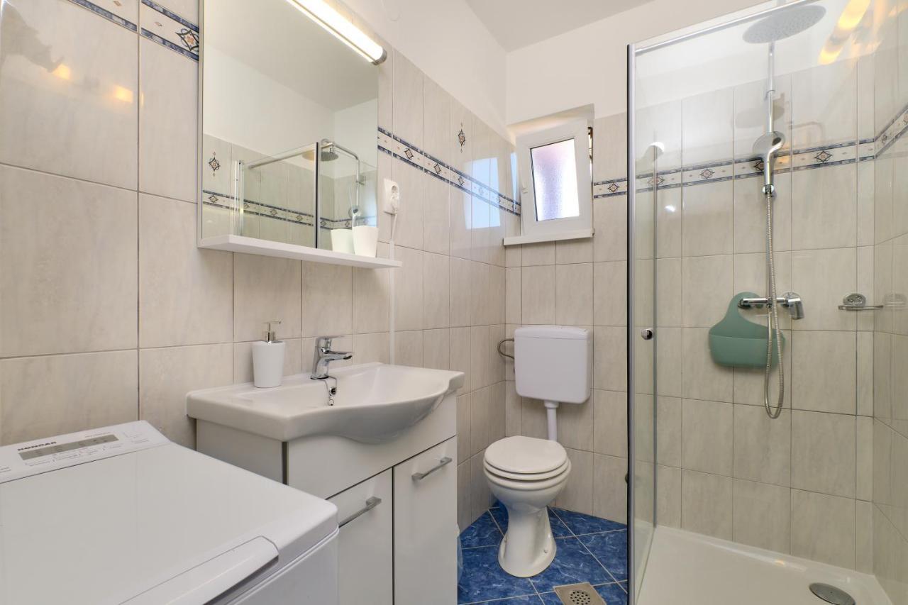 Apartmani Raic Mali Lošinj Eksteriør bilde