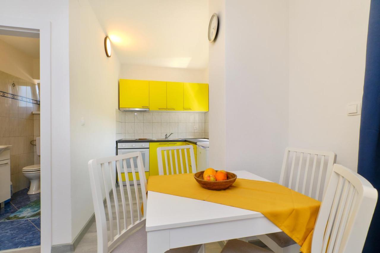 Apartmani Raic Mali Lošinj Eksteriør bilde